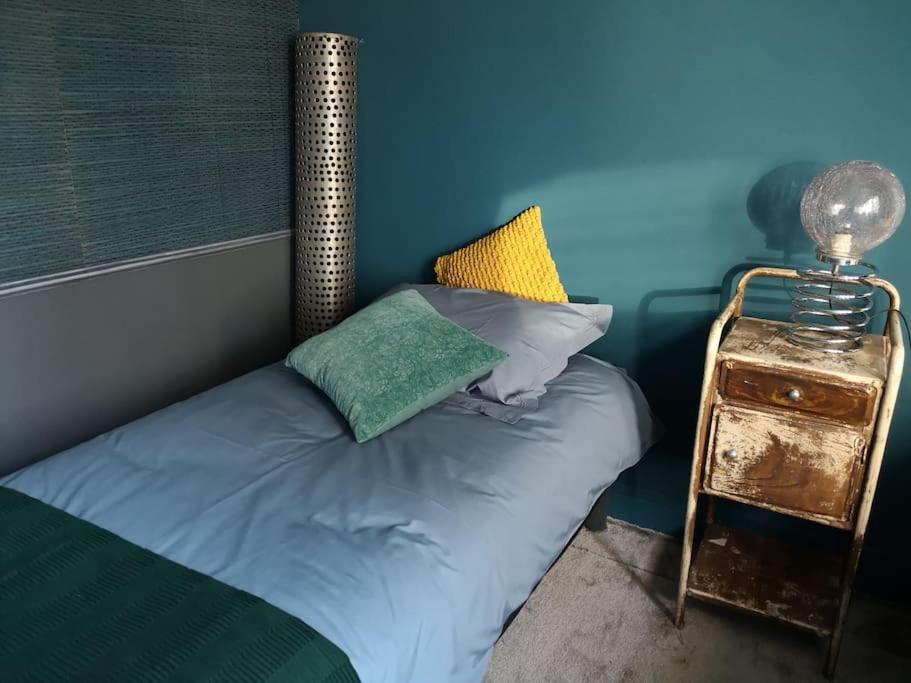 Appartement Pause En Provence Au Village Des Antiquaires De La Gare LʼIsle-sur-la-Sorgue